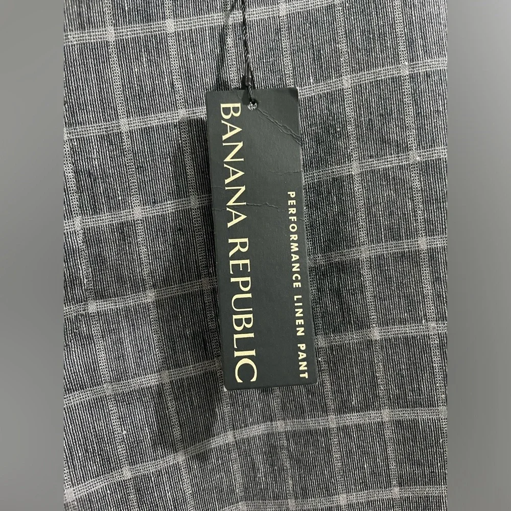 Banana Republic Performance Linen Dress Pants, size 32 X 34, new!